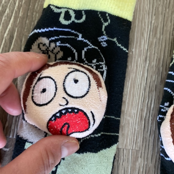 Rick and Morty 3-D over-the-calf socks W show size 6-8 - Picture 3 of 3